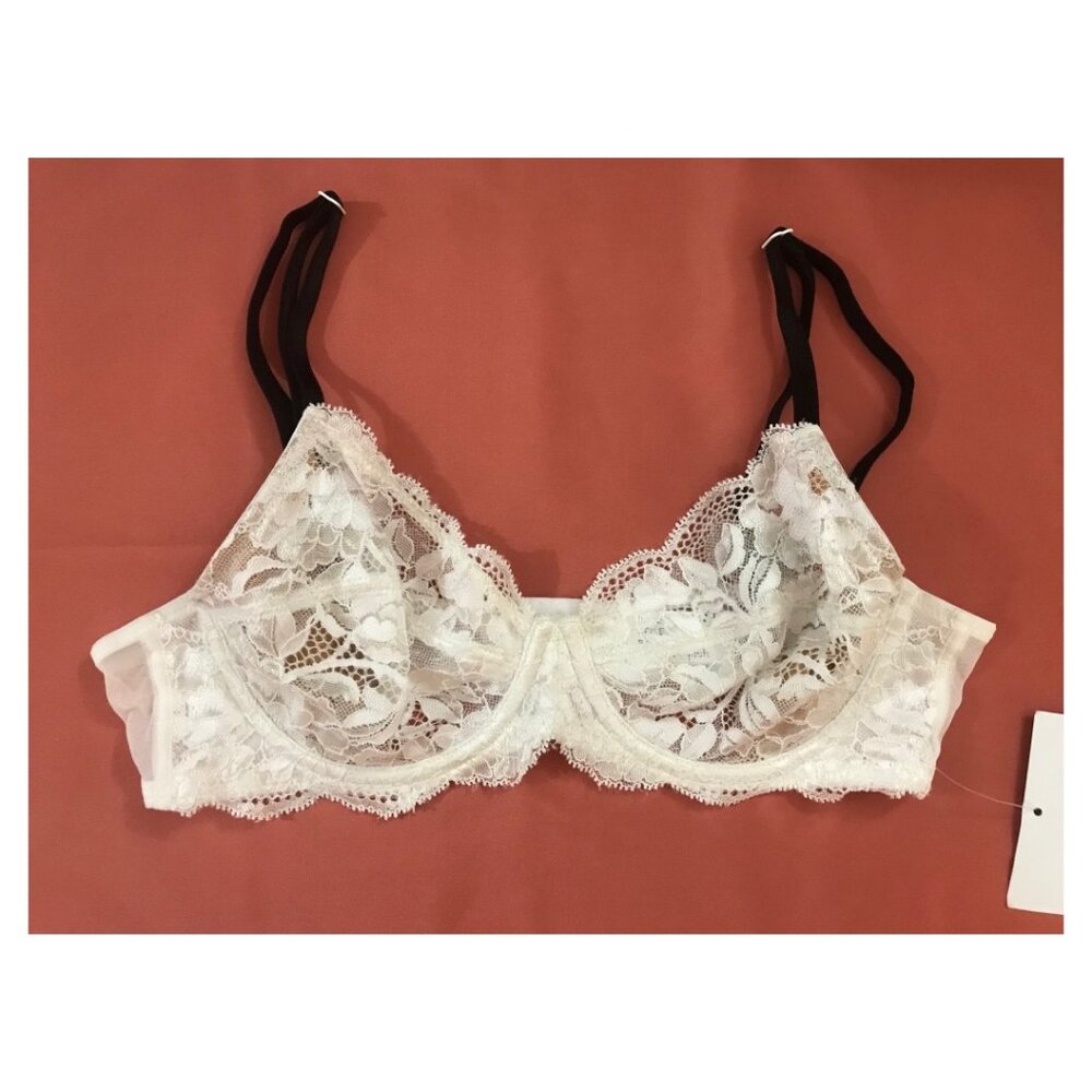 Adore Me White Lace Bra Sample - 34B - NWT